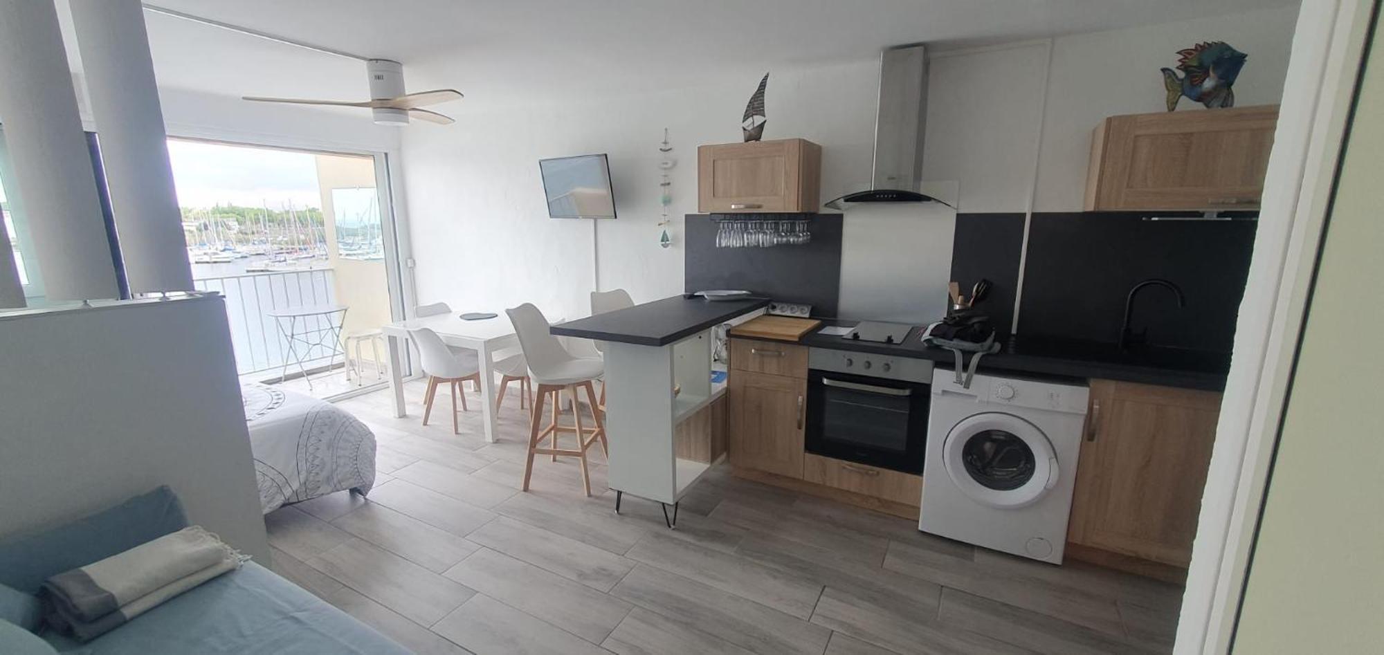 Appartement Avec Balcon, Vue Mer, Piscine, Parking Agde Extérieur photo