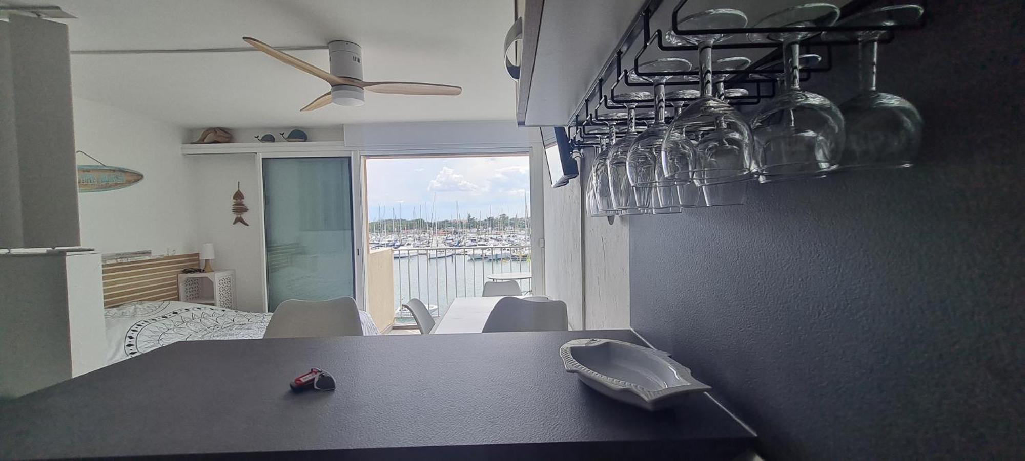 Appartement Avec Balcon, Vue Mer, Piscine, Parking Agde Extérieur photo